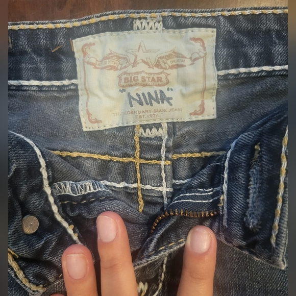 Women's Low Rise Big Star "Nina" Jeans - Picture 5 of 6